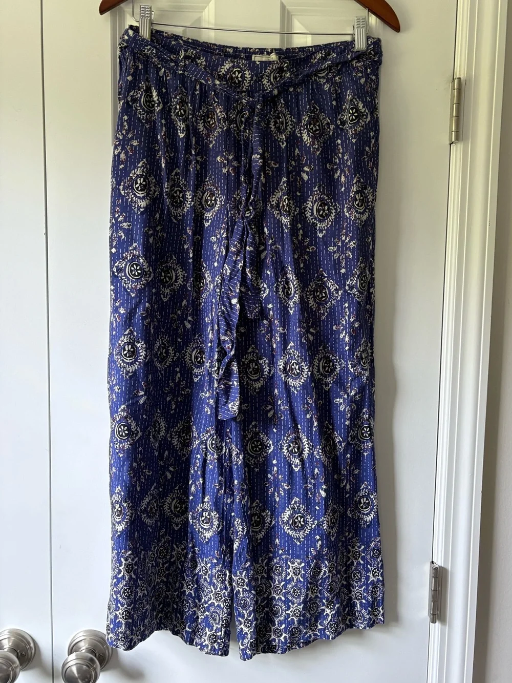 Fat Face Daisy Patch Geo Crop Pants NWT